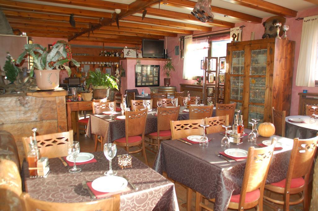 Casa Rural Restaurant Borda Patxeta 카닐료 외부 사진